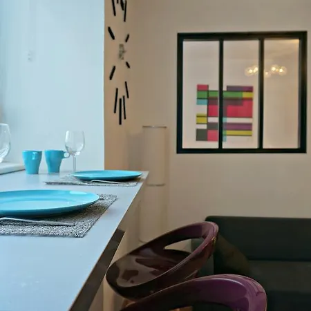 Little Suite - Flavien Apartament *